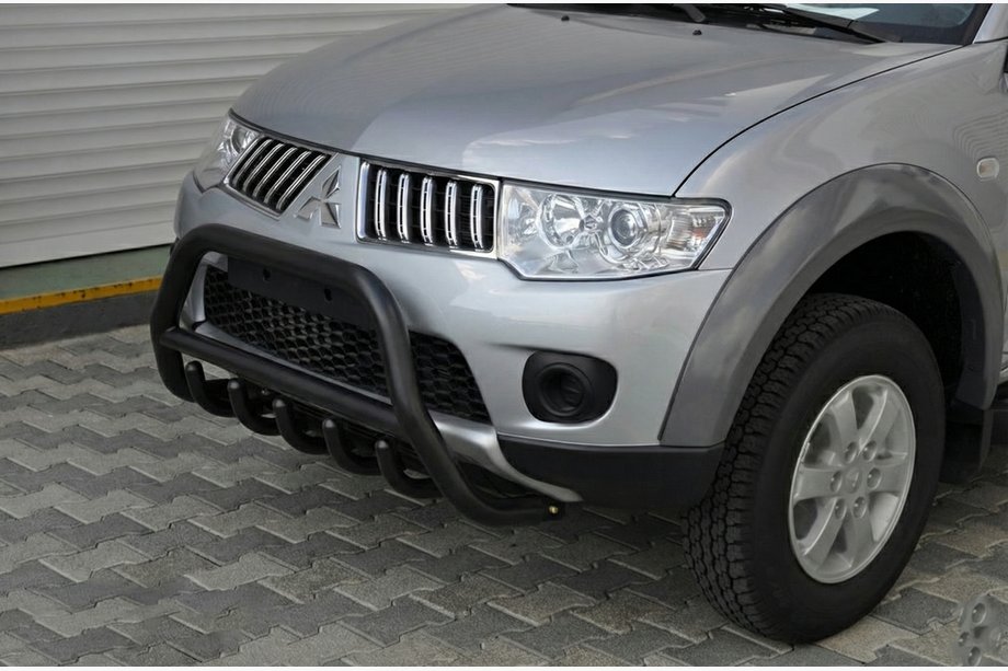 Mitsubishi L200 2006–2015 Bullbārs WT003 Black (nerūsējošais tērauds) Image