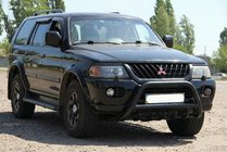 Mitsubishi Pajero Sport 1996–2007 Bullbar WT003 Black (nerūsējošais tērauds) foto 1