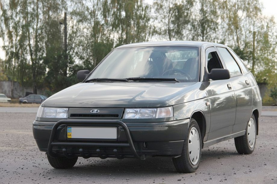 VAZ 2110-21115 1995–2015 Priekšējais aizsargstienis (bullbar) WT003 Black 60 mm (nerūsējošais tērauds) Image