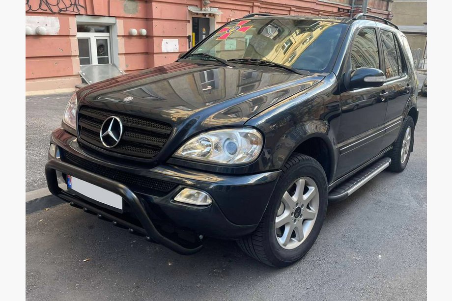 Mercedes ML W163 1997–2005 Bullbārs WT003 Black (nerūsējošais tērauds) Foto 1