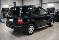 Mercedes ML W163 1997–2005 Sānu sliekšņi Line (2 gab., alumīnijs) foto 1