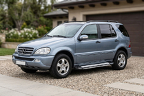 Mercedes ML W163 1997–2005 Sānu pakāpieni Rainbow (2 gab., alumīnijs) foto 1