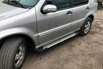 Mercedes ML W163 1997–2005 Sānu pakāpieni Allmond Grey (2 gab., alumīnijs) foto 7