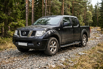Nissan Navara 2006–2015 Sānu pakāpieni Maydos V1 (2 gab., alumīnijs ↗ nerūsējošais tērauds) foto 1