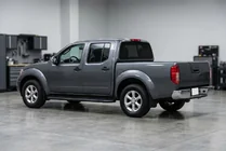 Nissan Navara 2006–2015 Sānu pakāpieni Bosphorus Black (2 gab., alumīnijs) foto 1