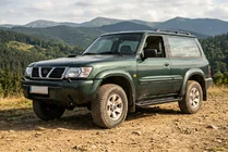 Nissan Patrol Y61 1997–2011 Sānu sliekšņi Allmond Black (2 gab., alumīnijs) foto 1