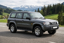 Nissan Patrol Y61 1997–2011 Sānu pakāpieni Bosphorus Black (2 gab., alumīnijs) foto 1
