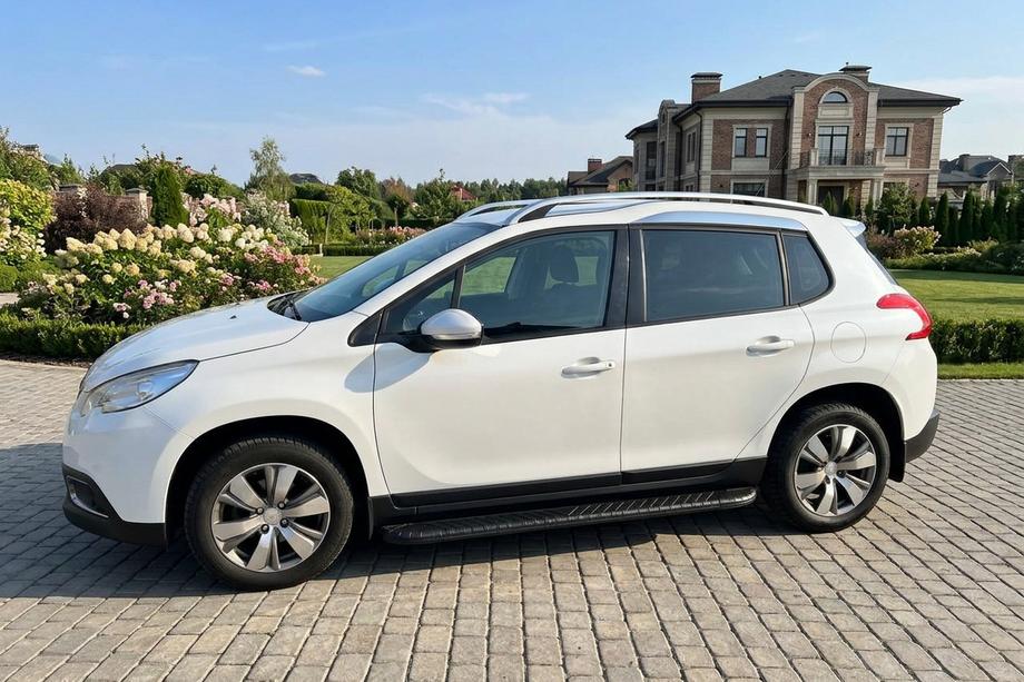 Peugeot 2008 2013–2019 Sānu pakāpieni Bosphorus Black (2 gab., alumīnijs) Image