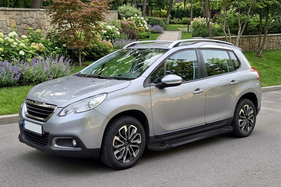 Peugeot 2008 2013–2019 Sānu sliekšņi RedLine Black (2 gab., alumīnijs) Image