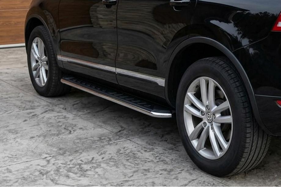 Porsche Cayenne 2003–2010 Sānu pakāpieni Maydos V1 (2 gab., alumīnijs ↗ nerūsējošais tērauds) Image