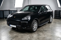 Porsche Cayenne 2010–2017 Sānu pakāpieni Bosphorus Black (2 gab., alumīnijs) foto 1