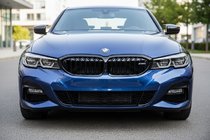 BMW 3. sērija G20/G21 2018– Nieru restes M-Look V1 (2018-2022, melns spīdīgs) foto 1