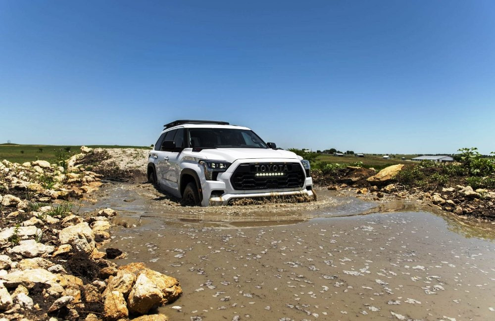Toyota Sequoia III (XK80) apskats: tehniskie dati, komplektācijas, foto