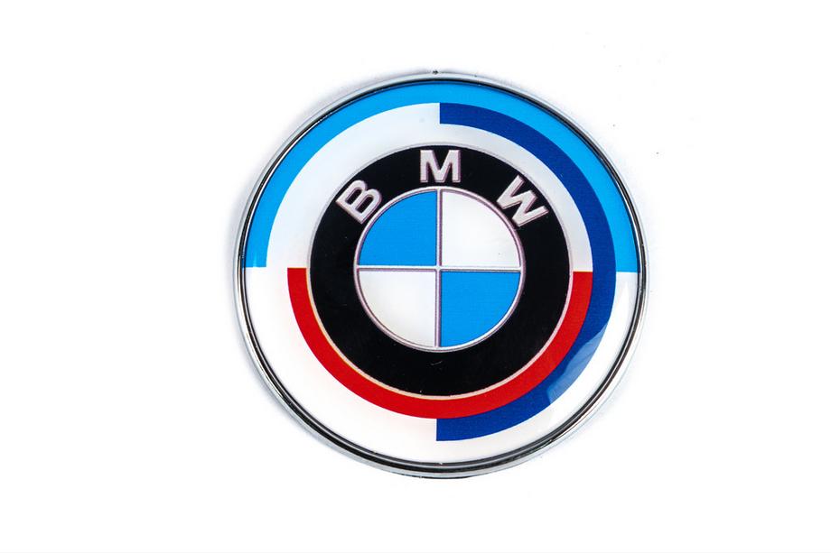 BMW 3. sērija F34 2013–2020 Jubilejas emblēma 82 mm (priekšējā) Foto 2
