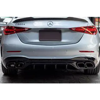 Aizmugurējais difuzors ar izpūtēja uzgaļiem (AMG C63 dizains) foto 1