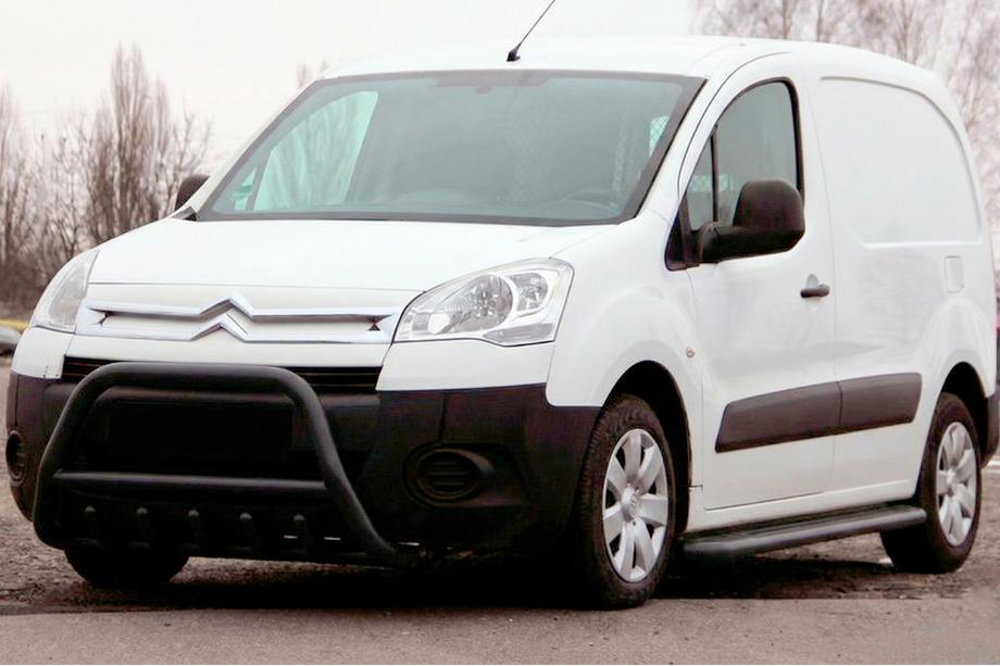 Peugeot Partner Tepee 2008–2018 Bullbar WT003 Black (nerūsējošais tērauds) Image