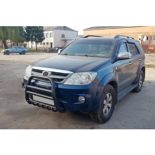 Priekšējais aizsargstienis F12-11 Black (nerūsējošais tērauds) Toyota Fortuner 2006–2015 foto 1