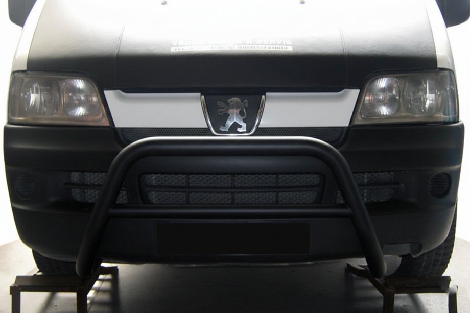 Fiat Ducato 1995–2006 Priekšējais aizsargstienis WT005 Black (nerūsējošais tērauds) Image