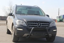 Mercedes ML W164 2005–2011 Priekšējais aizsargstienis WT006 Black (nerūsējošais tērauds) foto 2