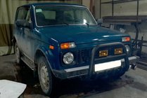Lada Niva un Urban 1977– Aizsargstienis (bullbar) QT006 Black (nerūsējošais tērauds) foto 4