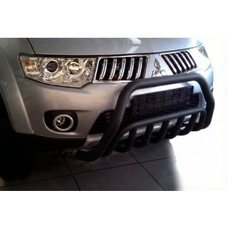 Priekšējais aizsargstienis WT002 Black (nerūsējošais tērauds) Mitsubishi Pajero Sport 2008–2015 foto 4