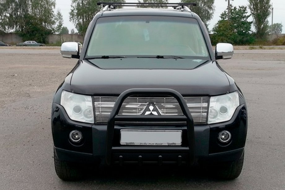 Mitsubishi Pajero Wagon IV 2006–2021 Bullbar QT007 Black (nerūsējošais tērauds) Foto 3