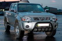 Nissan NP300 1999–2015 Kengurins WT002 Black (nerūsējošais tērauds) foto 3
