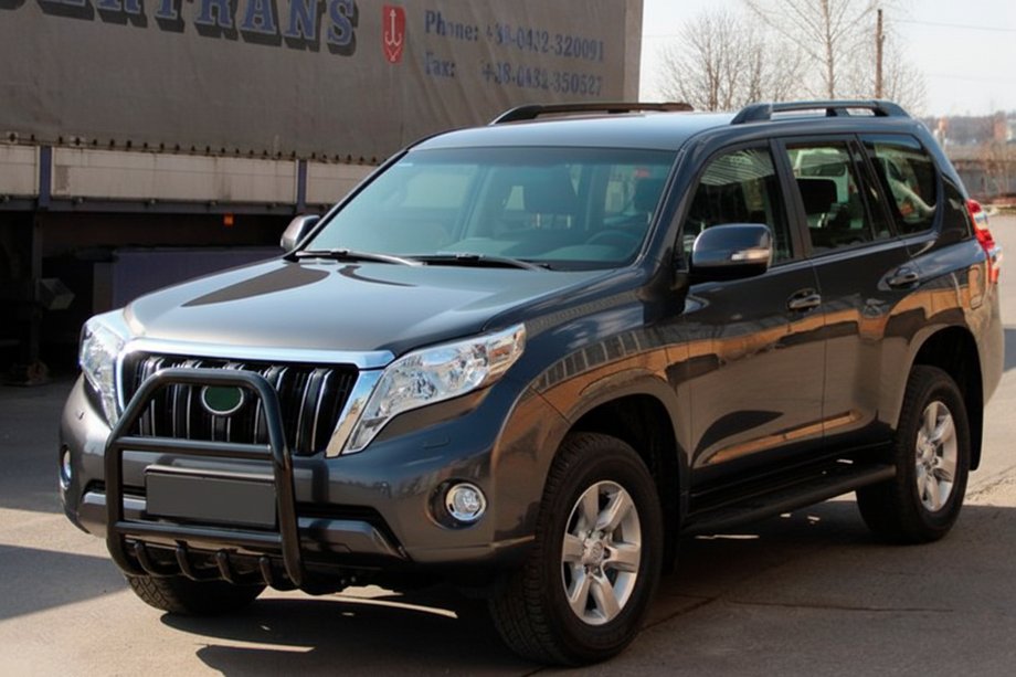 Toyota Land Cruiser Prado 150 2009–2023 Bullerbārs QT007 Black (nerūsējošais tērauds) Foto 2