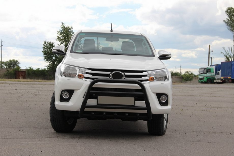 Toyota Hilux 2015– Priekšējais aizsargstienis WT010 Black (nerūsējošais tērauds) Foto 2