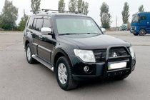 Mitsubishi Pajero Wagon IV 2006–2021 Kengurubārs QT011 Black (nerūsējošais tērauds) foto 1
