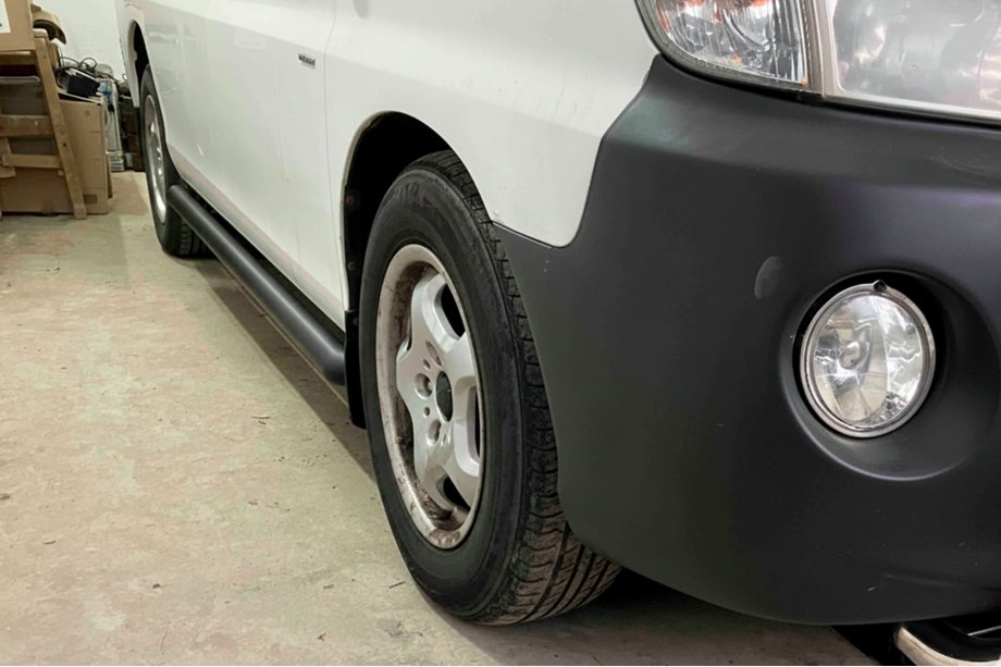 Hyundai H200, H1, Starex 1998–2007 Sānu caurules BB002 Black (2 gab., nerūsējošais tērauds) Image