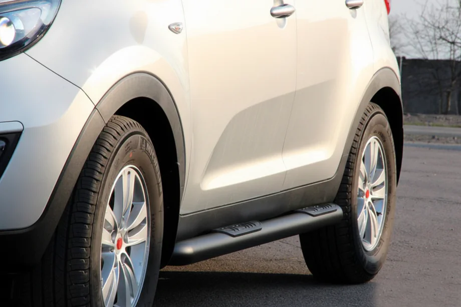 Kia Sportage 2010–2015 Sānu caurules Black (2 gab., nerūsējošais tērauds) Image