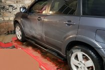 Mitsubishi Outlander 2001–2006 Sānu caurules Black (2 gab., nerūsējošais tērauds) foto 4