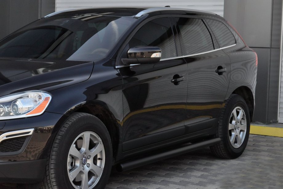 Volvo XC60 2009–2017 Sānu caurules BB004 Black (2 gab., nerūsējošais tērauds) Image