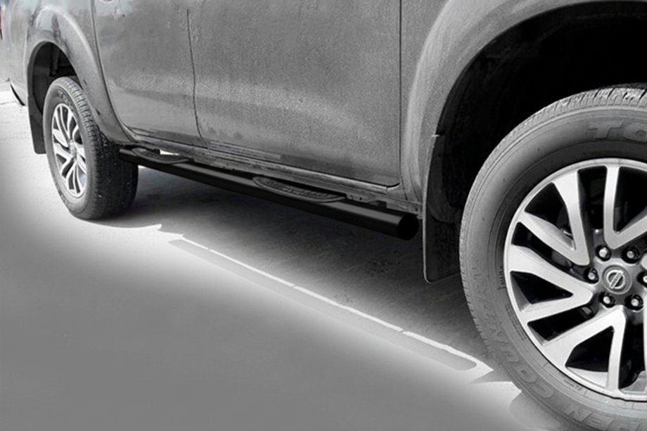 Nissan Navara/NP300 2016– Sānu caurules Black (2 gab., nerūsējošais tērauds) Image