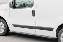 Peugeot Bipper 2008–2017 Sānu caurules Ø60 Black (2 gab., nerūsējošais tērauds) foto 2