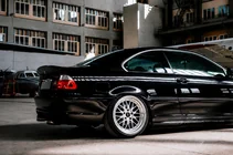 BMW 3. sērija E46 1998–2006 CSL-Style V3 spoileris (SD, spīdīgi melns) foto 7