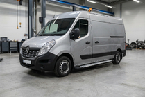 Renault Master 2011–2023 Sānu pakāpieni Allmond Grey (2 gab., alumīnijs) foto 1