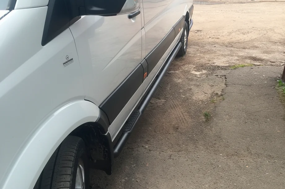 Mercedes Sprinter W906 2006–2018 Sānu caurules Black (2 gab., nerūsējošais tērauds) Image