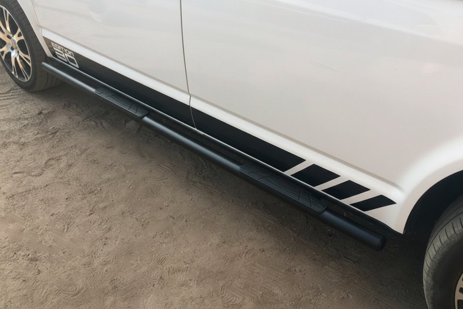 Volkswagen T6 2015–2024 Sānu caurules Black (2 gab., nerūsējošais tērauds) Image