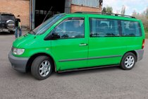 Mercedes Vito W638 1996–2003 Sānu caurules Black (2 gab., nerūsējošais tērauds) Ø70 mm foto 2