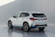 BMW iX1 (U11) apskats: kompakts premium klases elektriskais krosovers foto 4
