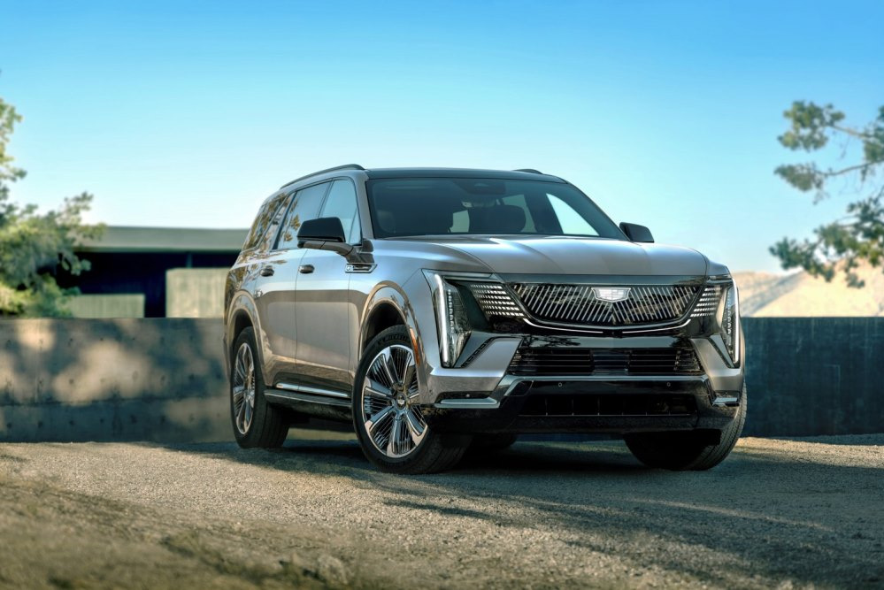 Cadillac Escalade IQL 2026 apskats: 750 ZS pagarināts elektriskais flagmanis