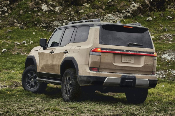 Lexus GX 550 (J250) apskats: premium apvidus automobilis ar off-road potenciālu Foto 3