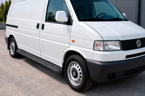 Volkswagen T4 Transporter 1990–2003 Sānu pakāpieni Allmond Black (2 gab., alumīnijs) foto 1