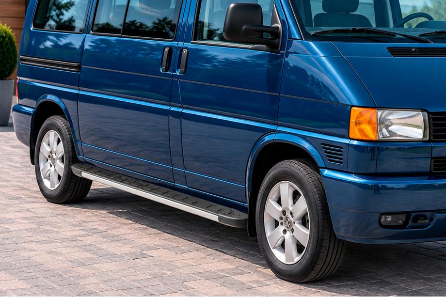 Volkswagen T4 Caravelle/Multivan 1990–2003 Sānu pakāpieni Duru (2 gab., alumīnijs) Īsā riteņu bāze Image