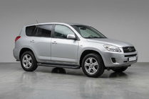 Toyota Rav 4 2006–2013 Sānu sliekšņi Allmond Black (2 gab., alumīnijs) foto 1