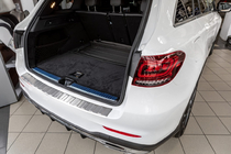 Mercedes GLC X253 2015–2022 Aizmugurējā bampera uzlika Carmos (2019-2022, nerūsējošais tērauds) foto 3