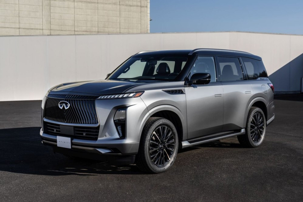 Infiniti QX80 otrā paaudze: tehniskie parametri, komplektācijas, foto Foto 2