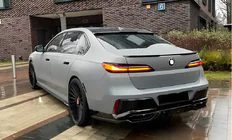 BMW 7. sērija G70/G71 2022– Spoileris foto 3